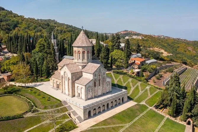 8-Day Georgia & Armenia Cultural and Nature Tour