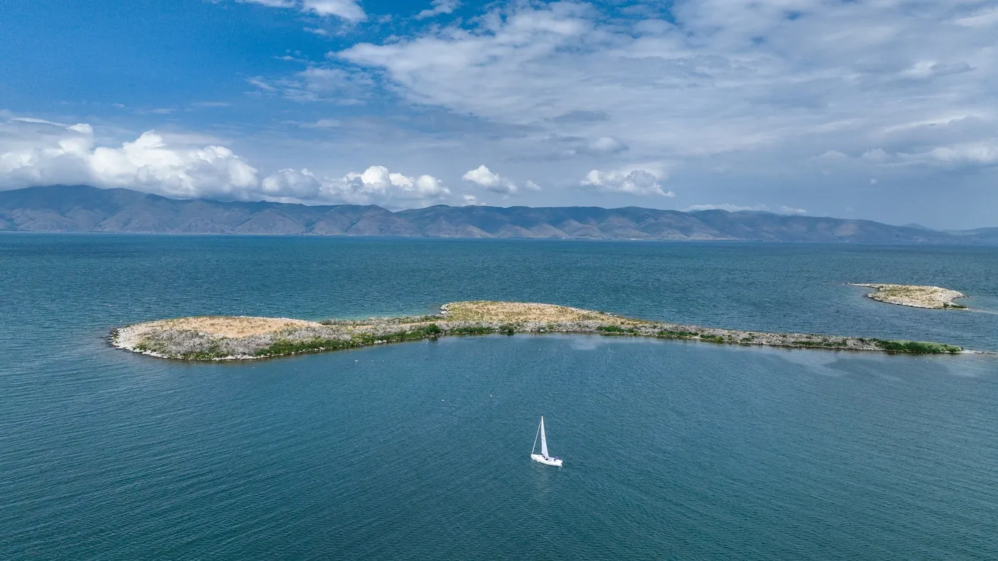 Lake-Sevan---Sailing-1-6937eac64cb43