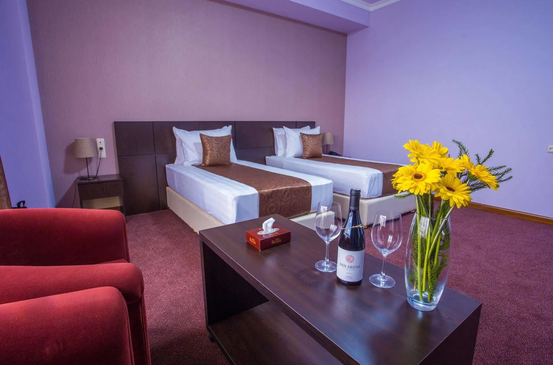 Comfortable 3★ Stay — Book Your Hotel Today!