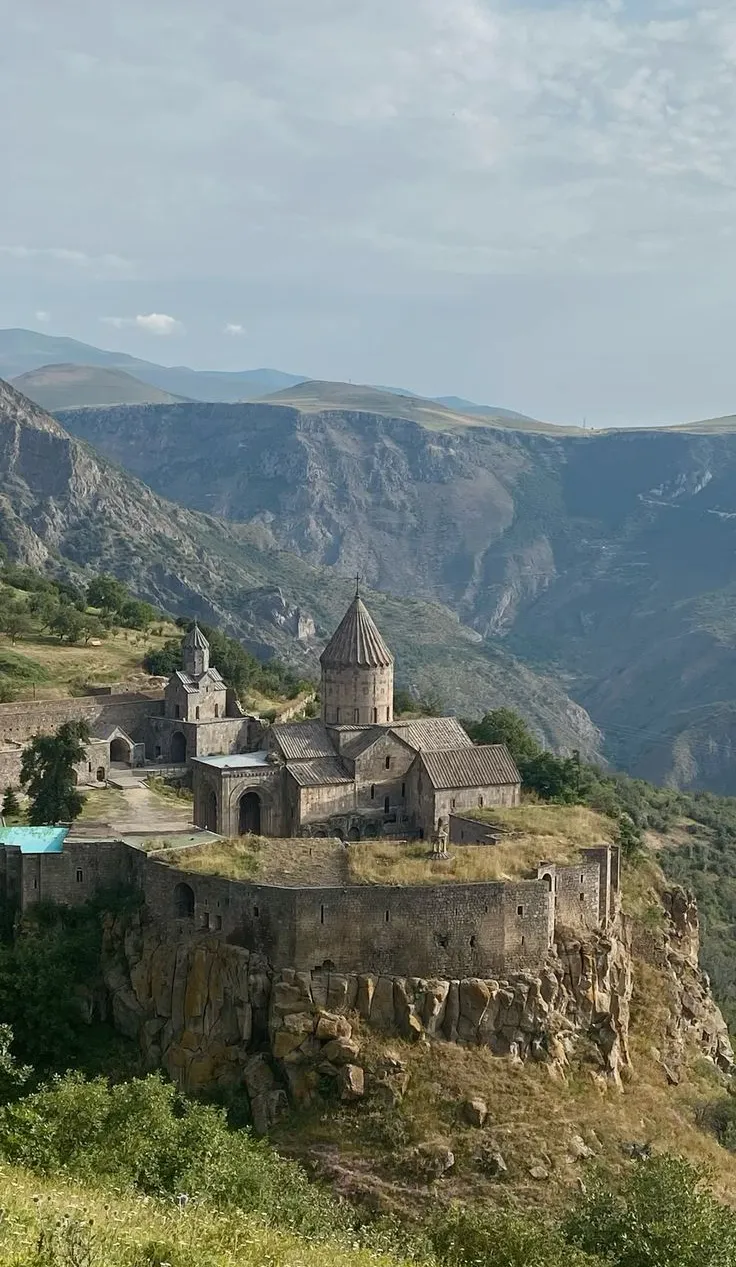 Armenia Grand Tour: History, Heritage & Scenic Wonders in 7 Days
