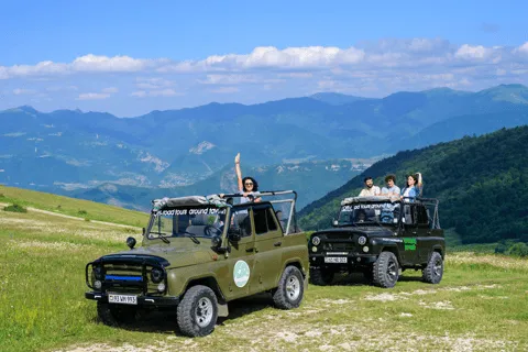 Dimats Offroad-Abenteuer & Stadtrundfahrt durch Jerewan